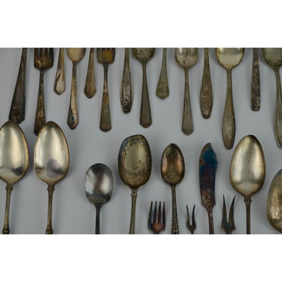Large Lot 44 Vintage Antique Silverware Flatware Mixed Brands Patterns - Picture 8 of 16